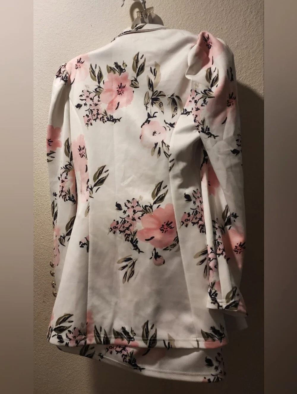 CHICME Women’s Floral Blazer & High Waisted Shorts Set Size M